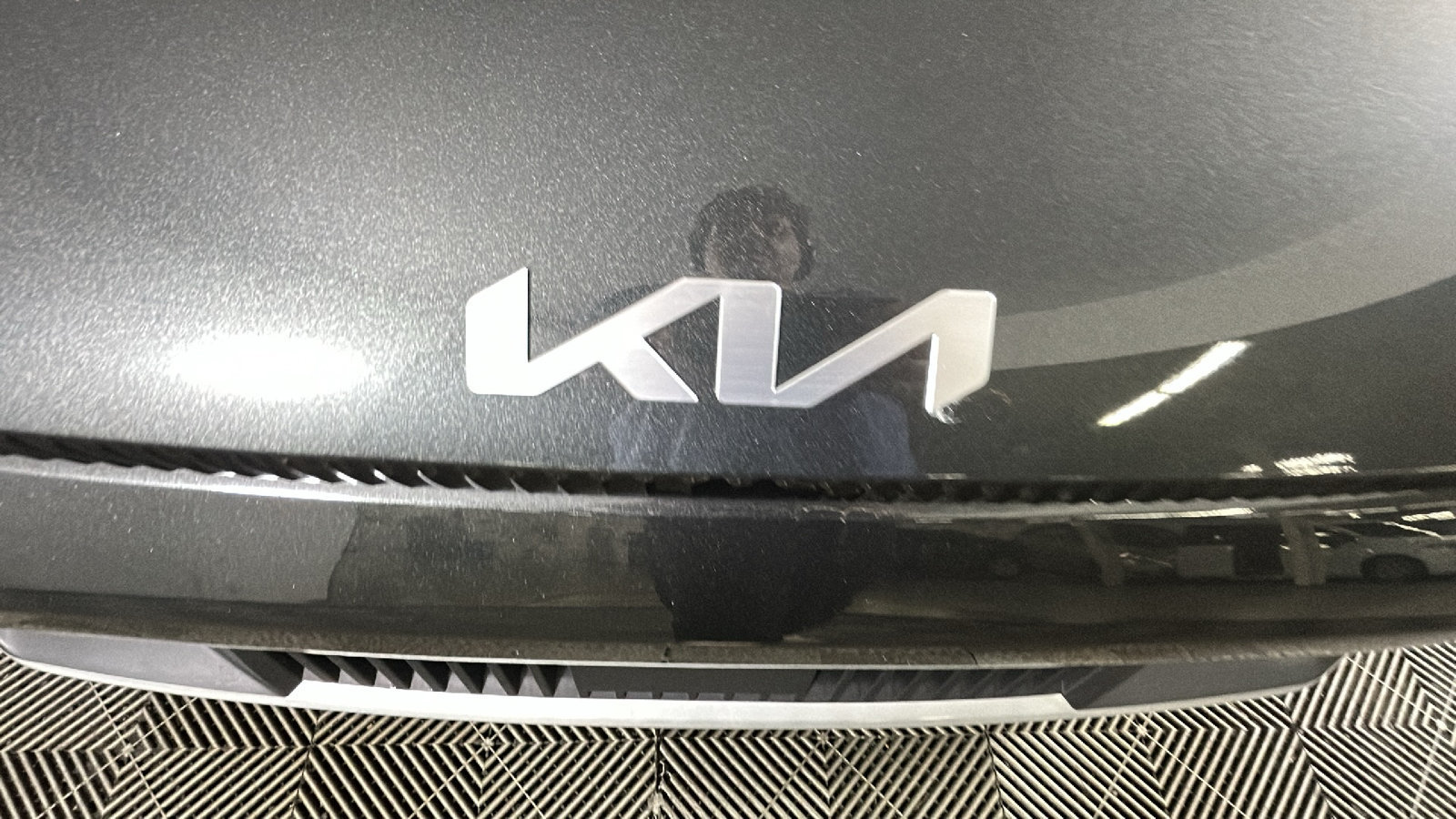 Used 2024 Kia EV6 Light AWD/4WD image 9