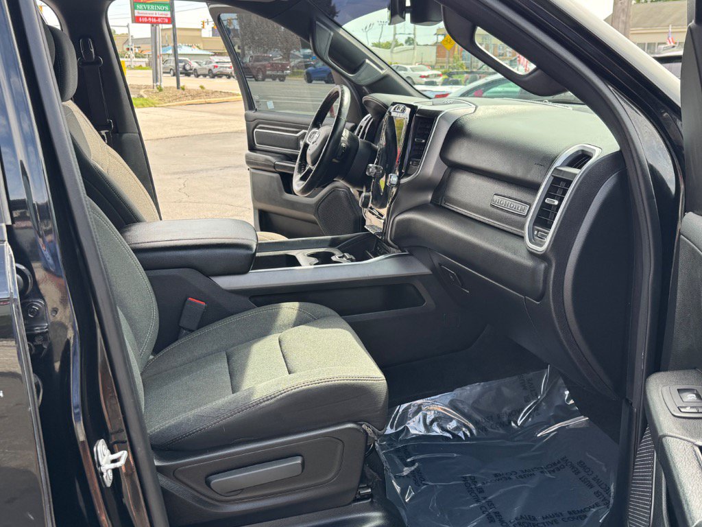 Used 2019 RAM 1500 Big Horn AWD/4WD image 18