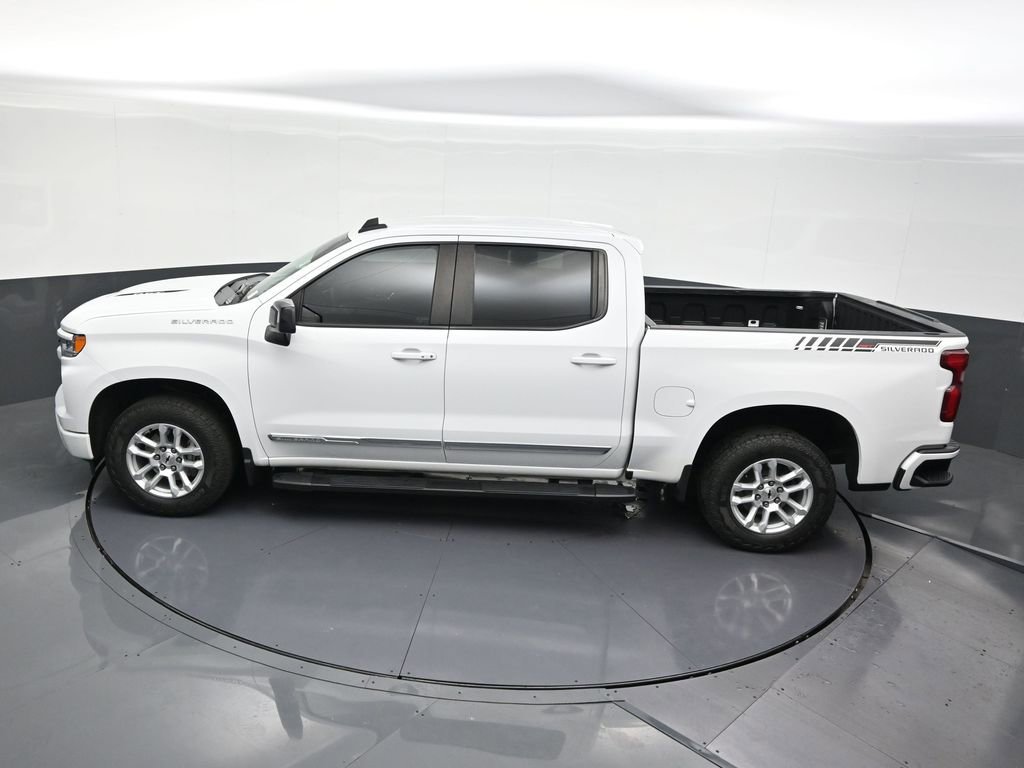 Used 2024 Chevrolet Silverado 1500 RST image 16