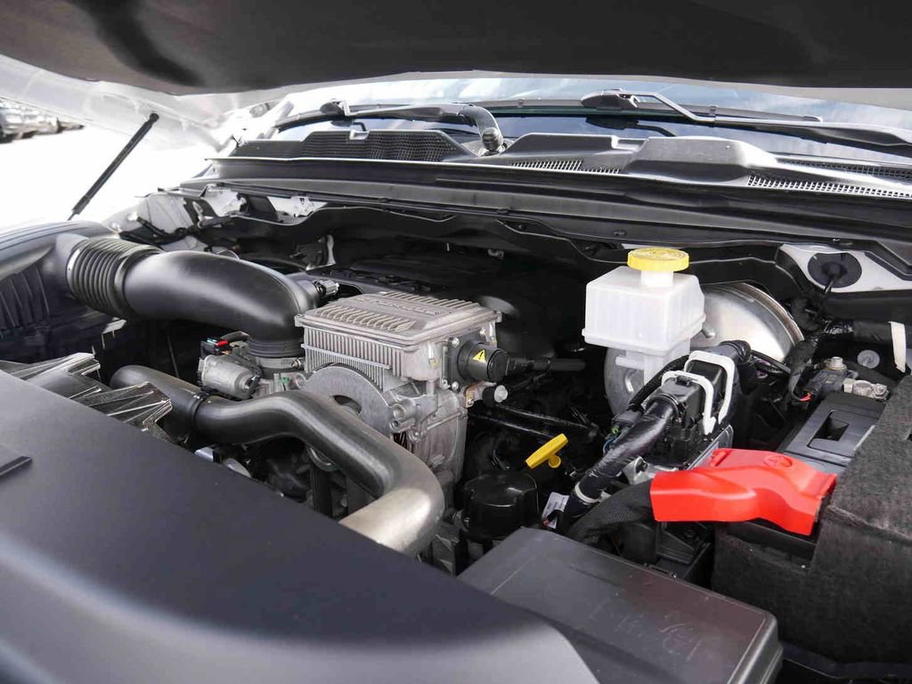 Used 2023 RAM 1500 Limited w/ Body-Colour Bumper Group image 15