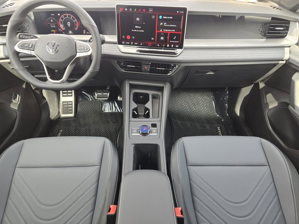 New 2026 Volkswagen Tiguan SE R-Line image 21