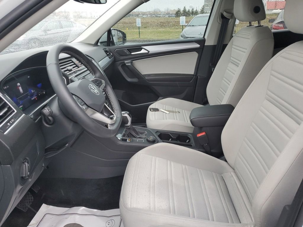 Used 2024 Volkswagen Tiguan S image 26