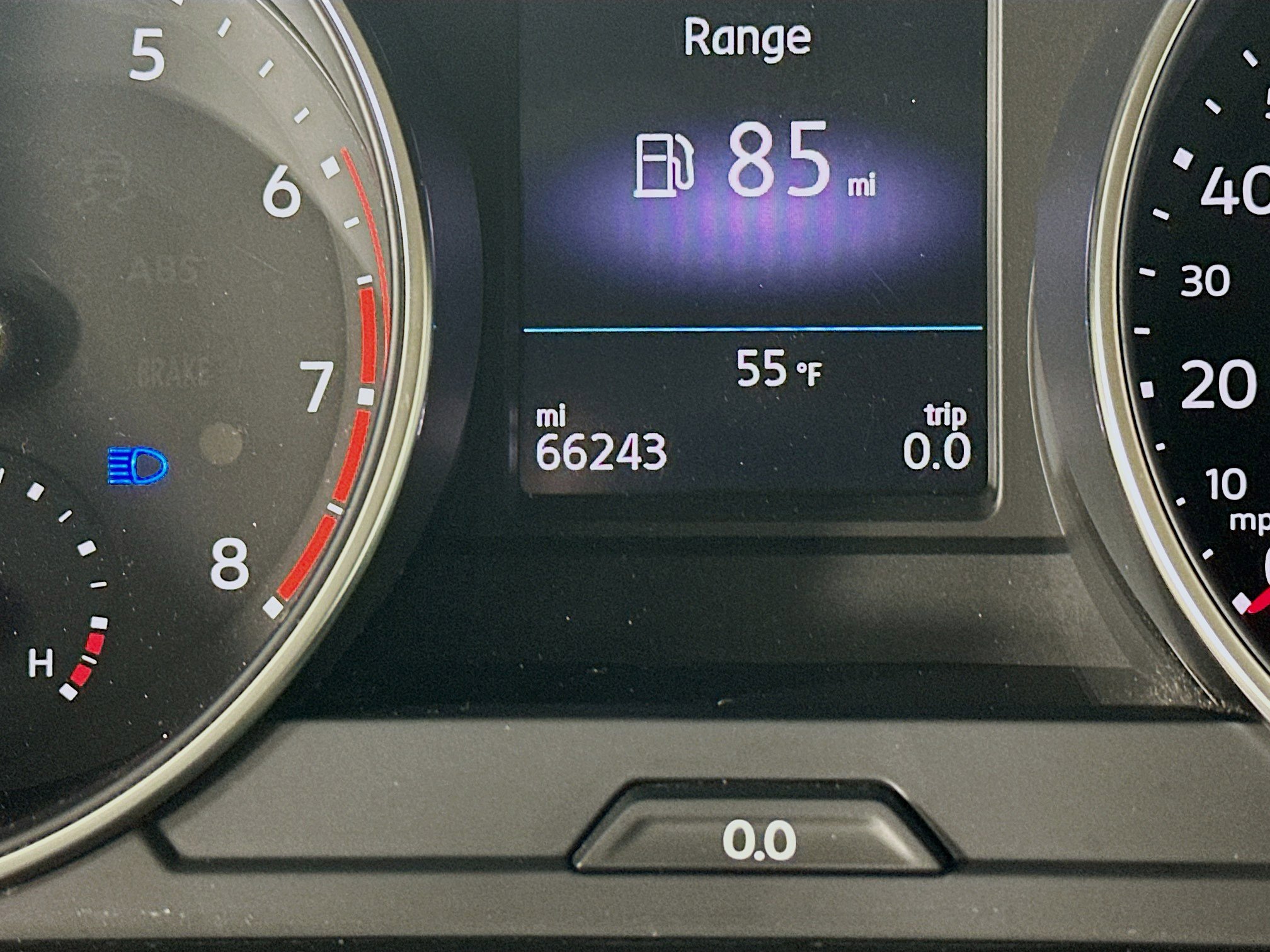 Used 2018 Volkswagen Tiguan S image 16