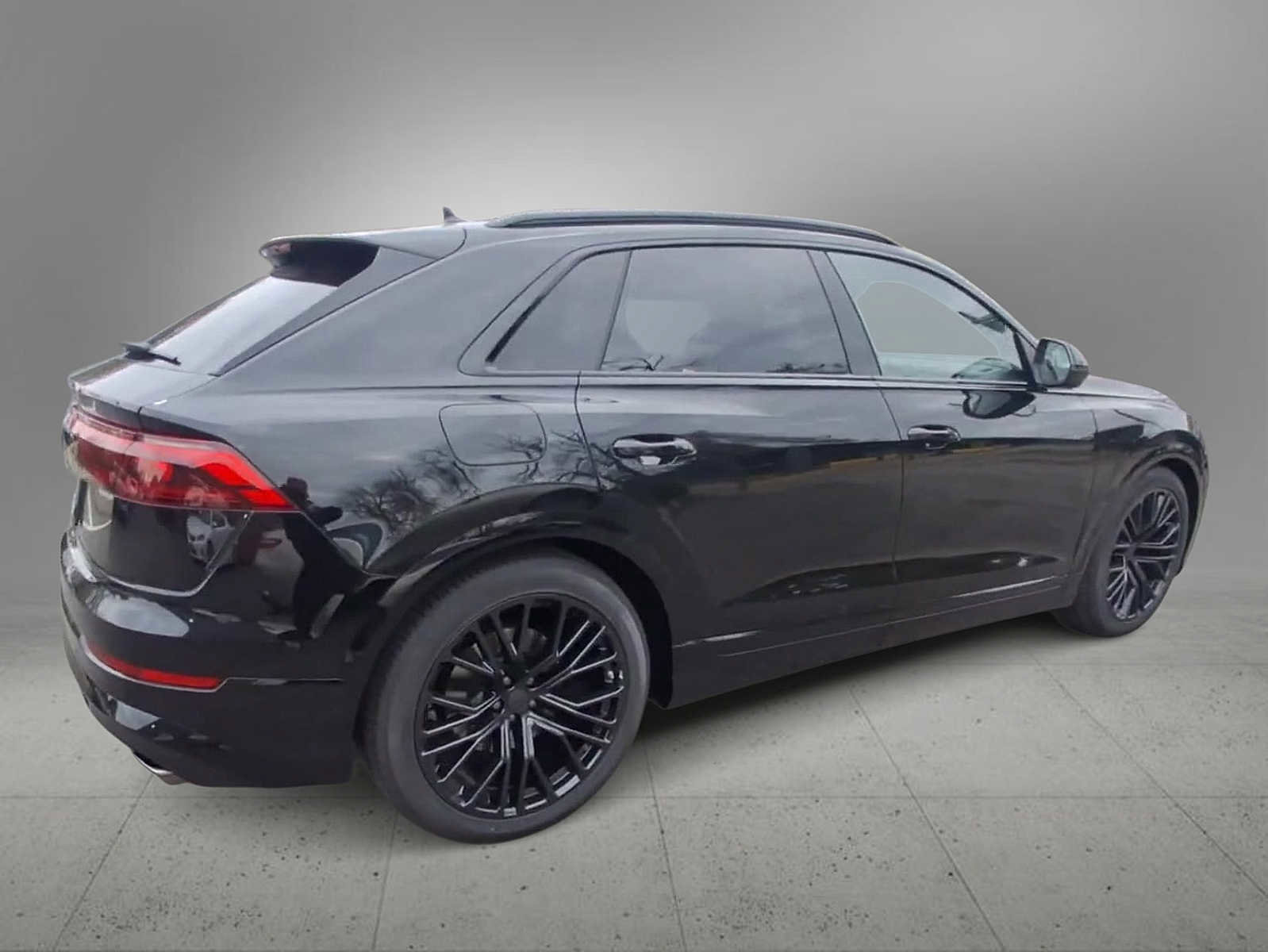 New 2026 Audi SQ8 Prestige image 8