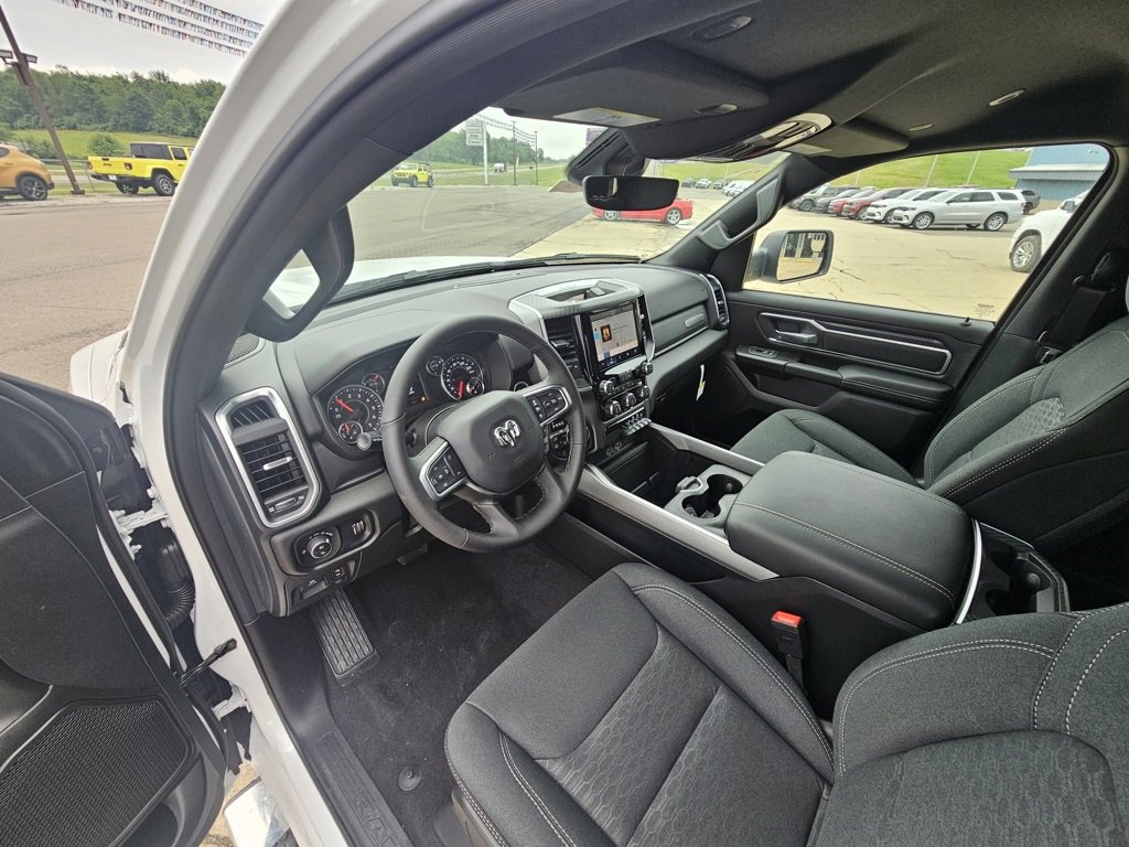 New 2025 RAM 1500 Big Horn image 22