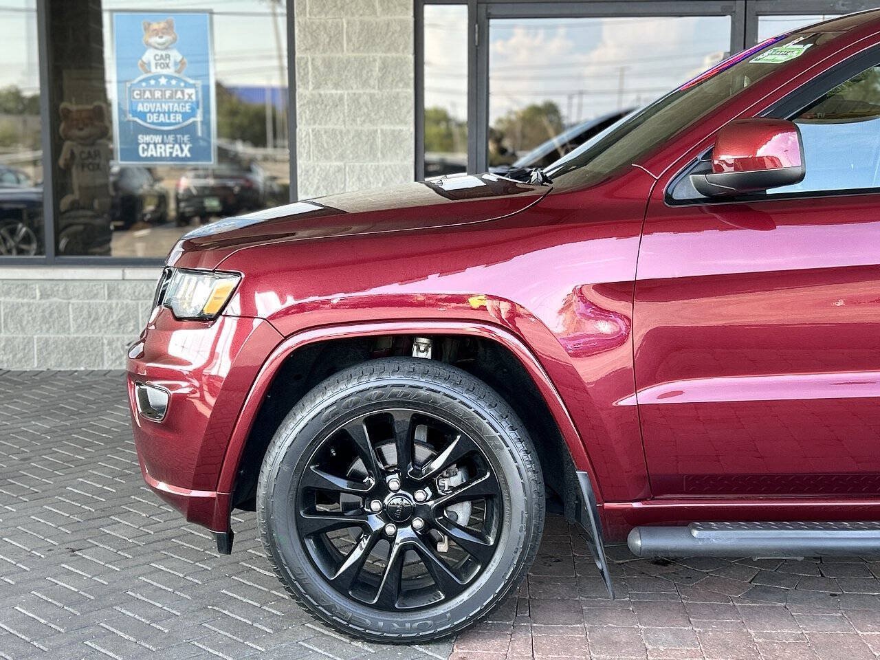 Used 2019 Jeep Grand Cherokee Altitude AWD/4WD image 76
