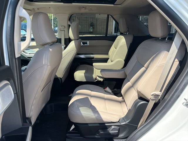Used 2023 Ford Explorer Limited w/ Hybrid Equipment Group 310A AWD/4WD image 31