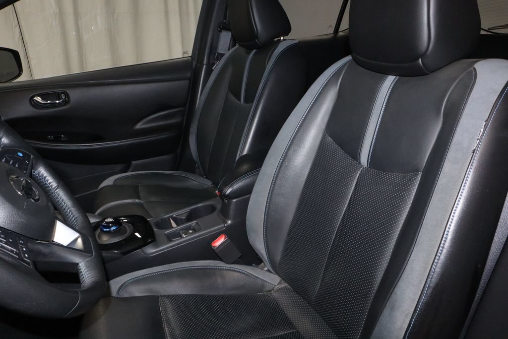 Certified 2018 Nissan Leaf SL w/ SL Technology Package FWD image 26
