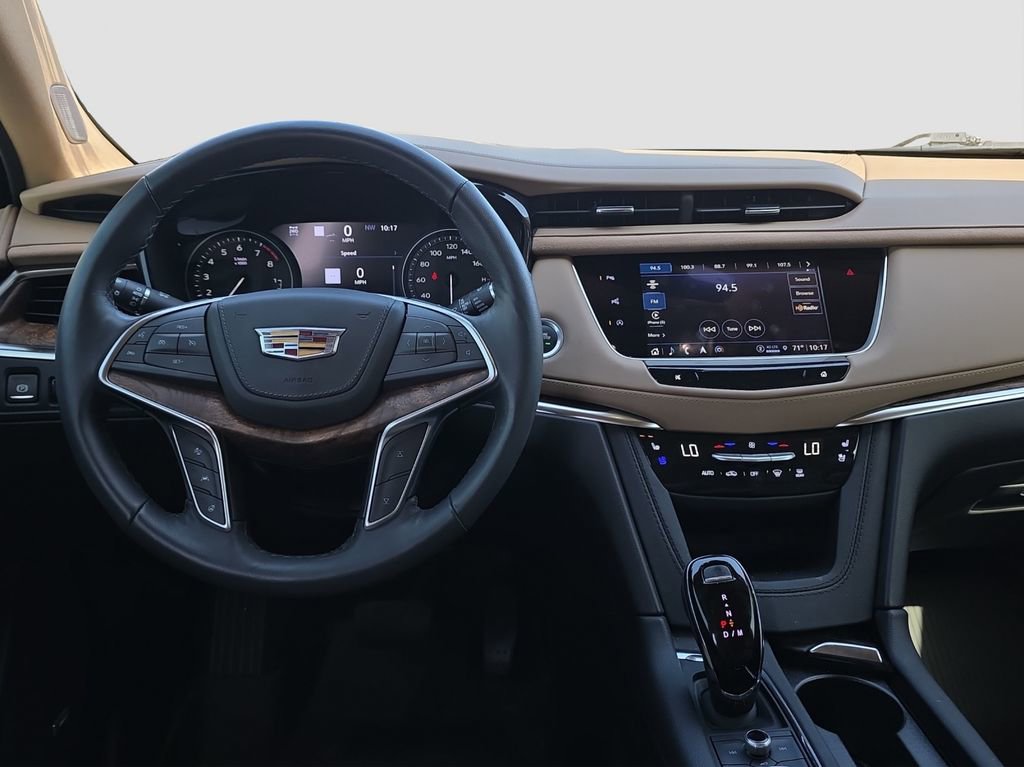 Used 2024 Cadillac XT5 Premium Luxury w/ Platinum Package AWD/4WD image 13