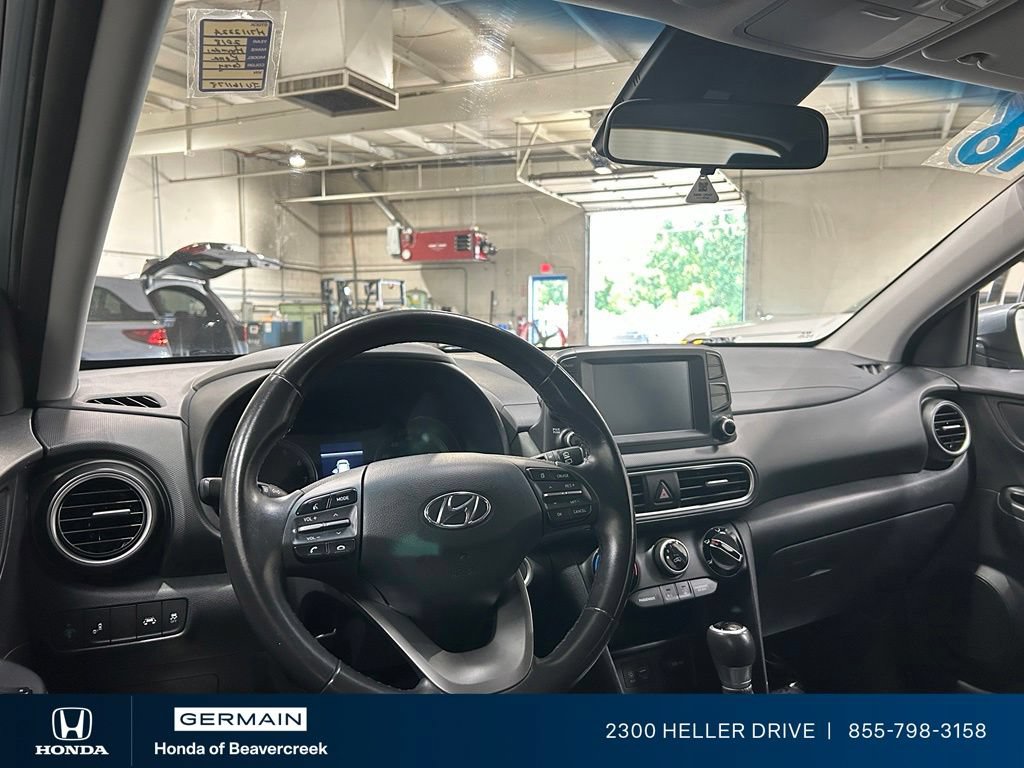 Used 2018 Hyundai Kona SEL w/ SEL Tech Package 02 FWD image 15
