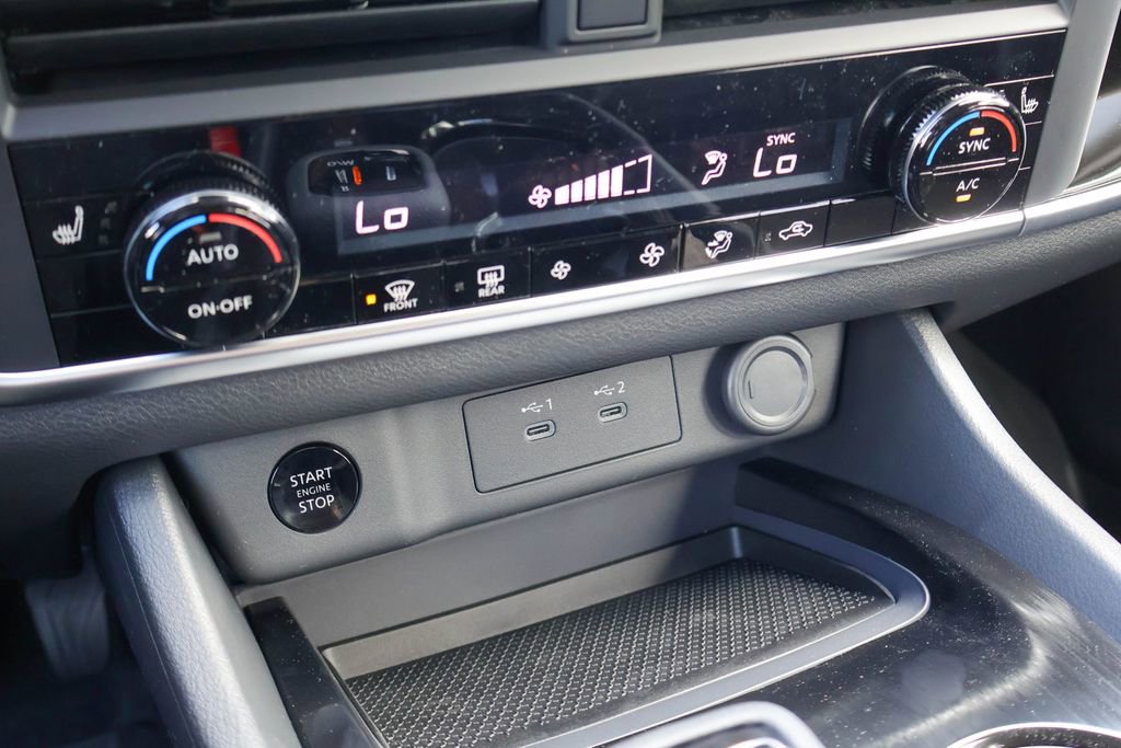 New 2026 Nissan Rogue SV image 12