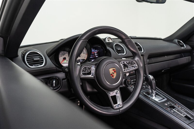 Used 2023 Porsche 718 Boxster GTS RWD image 96