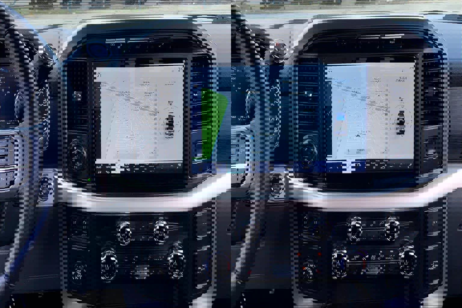 Used 2021 Ford F150 XLT w/ Equipment Group 302A High RWD image 7