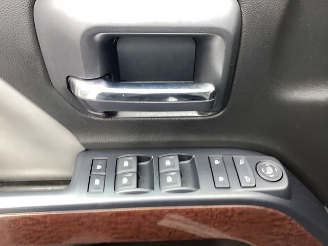 Used 2018 GMC Sierra 2500 SLE w/ SLE Preferred Package image 14