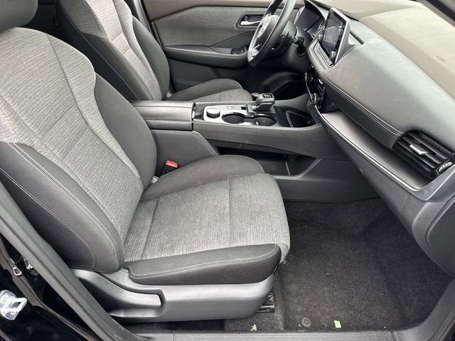 Used 2022 Nissan Rogue SV image 26