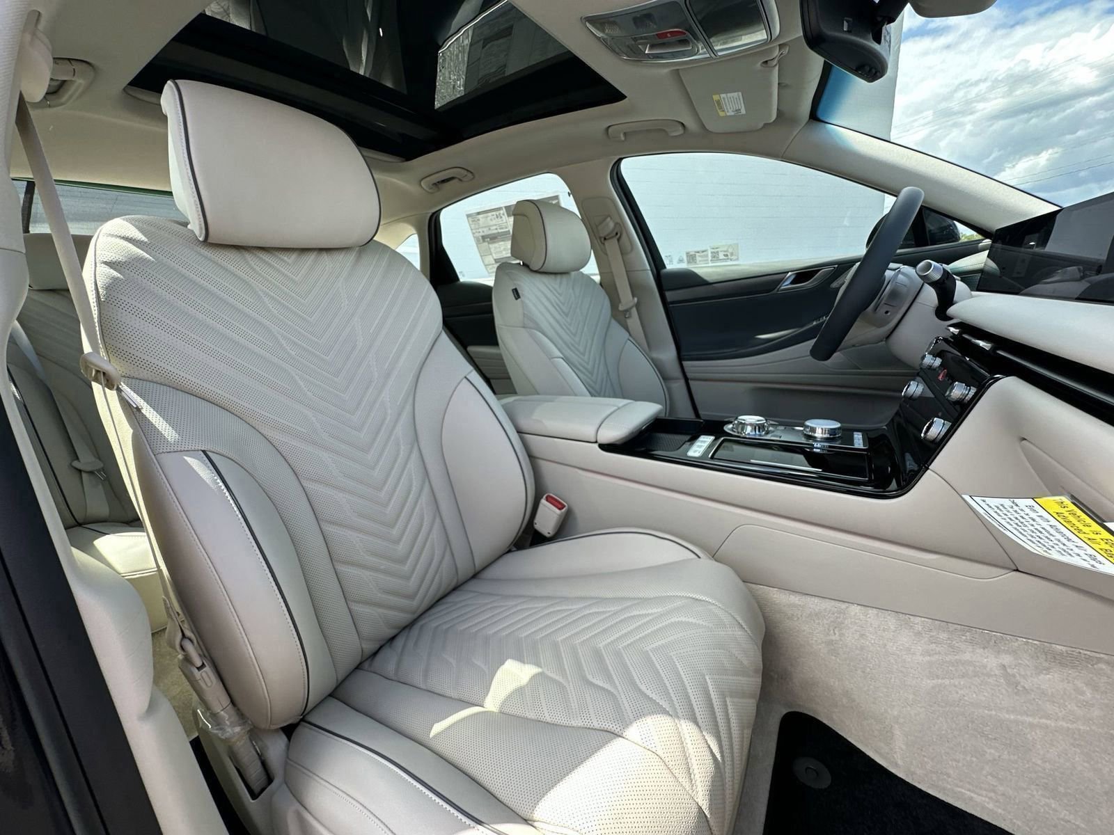 Used 2025 Genesis G80 2.5T Sport Prestige AWD/4WD image 31