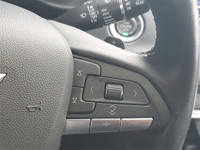 Certified 2022 Cadillac XT4 Luxury w/ Cold Weather Package image 18