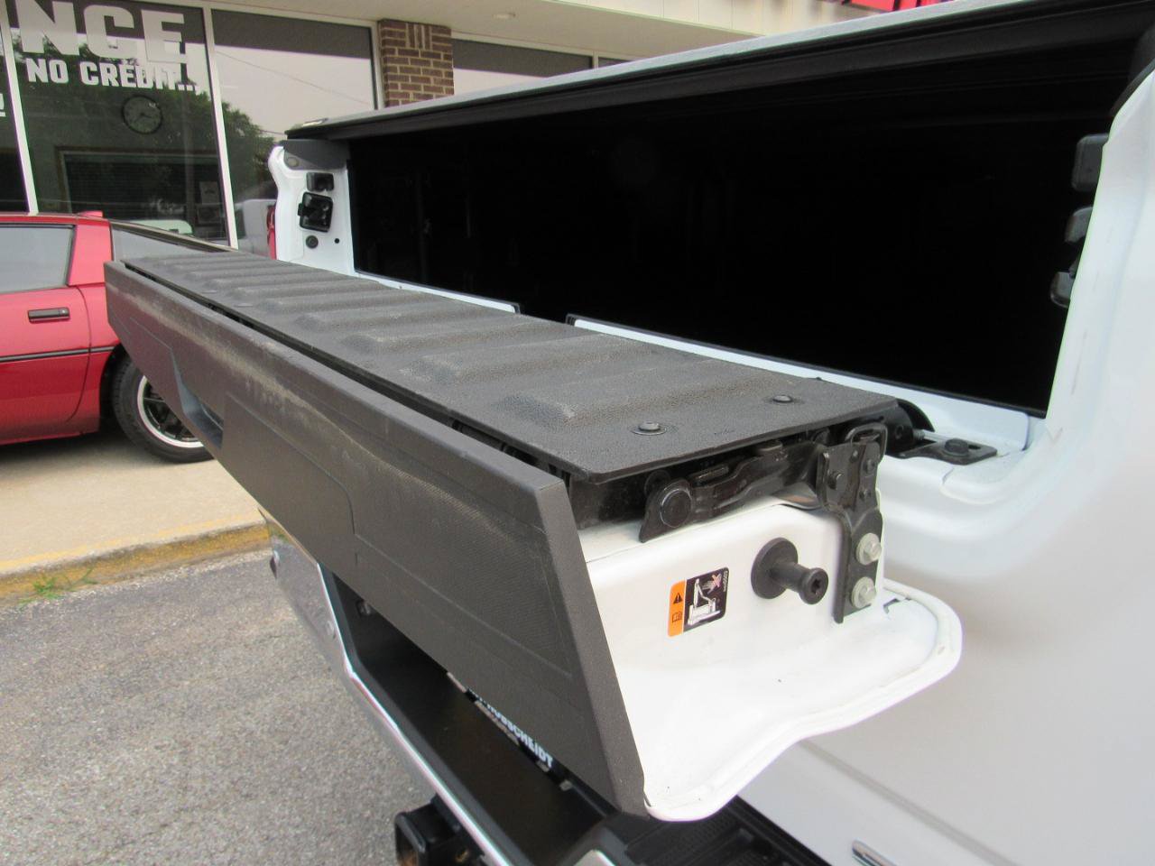 Used 2025 GMC Sierra 2500 SLE w/ SLE Convenience Package AWD/4WD image 14