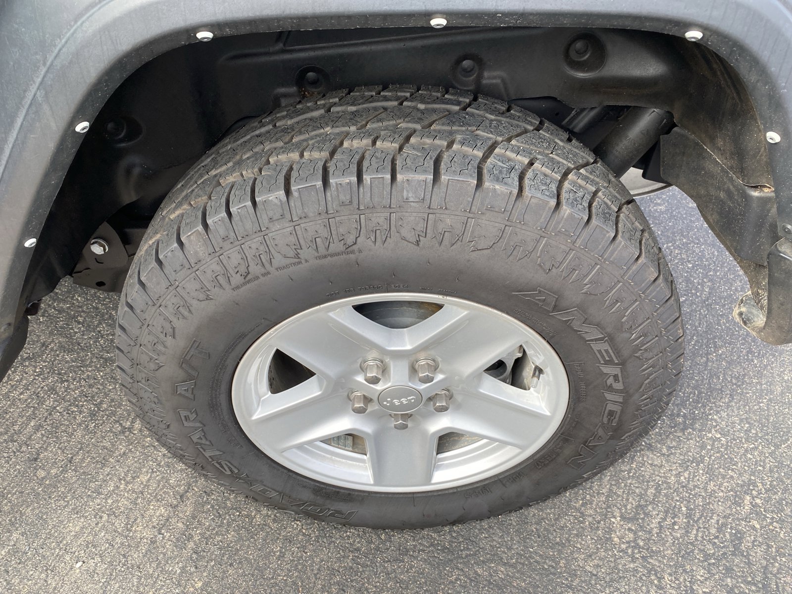 Used 2022 Jeep Wrangler Unlimited Sport image 19