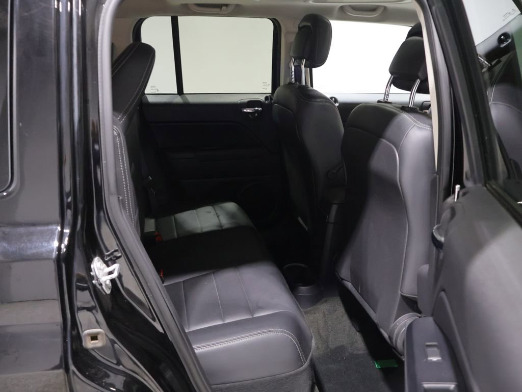 Used 2016 Jeep Patriot High Altitude AWD/4WD image 20