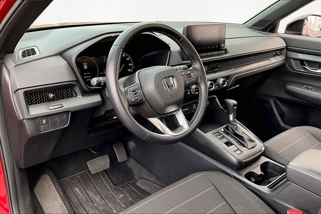 Certified 2025 Honda CR-V Sport image 12
