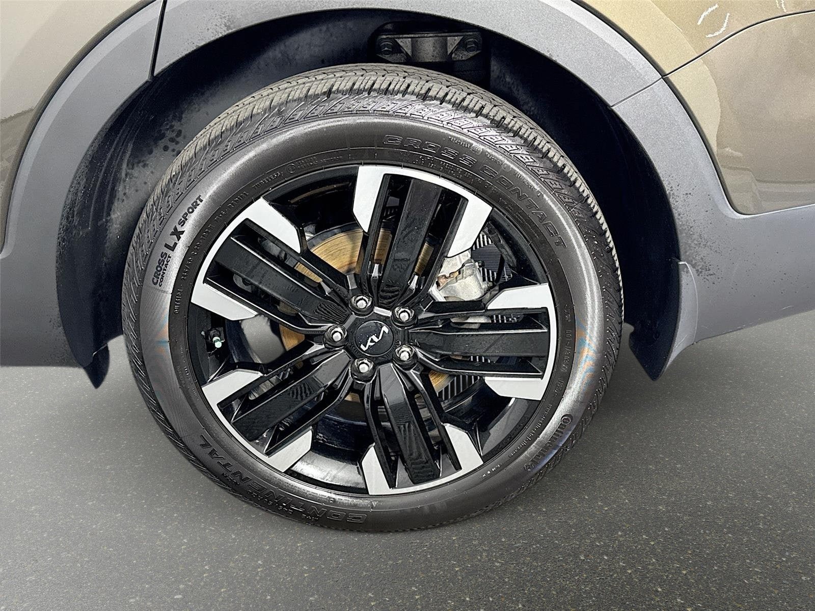Certified 2023 Kia Telluride SX FWD image 33
