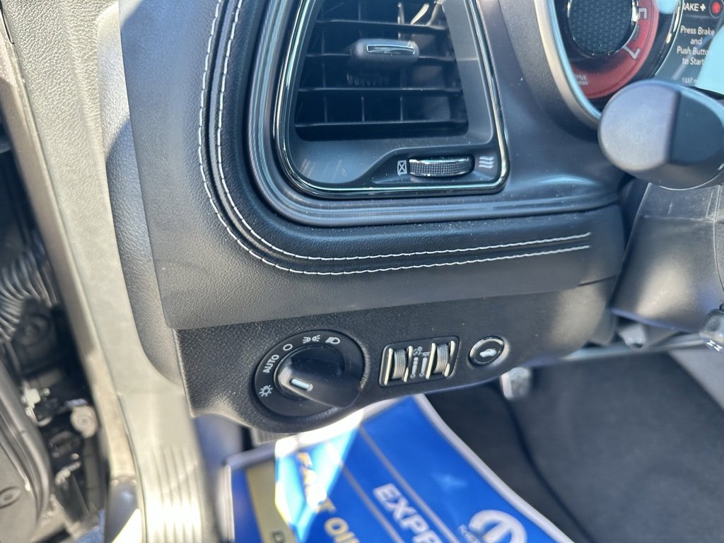 Used 2023 Dodge Challenger SRT Hellcat image 11