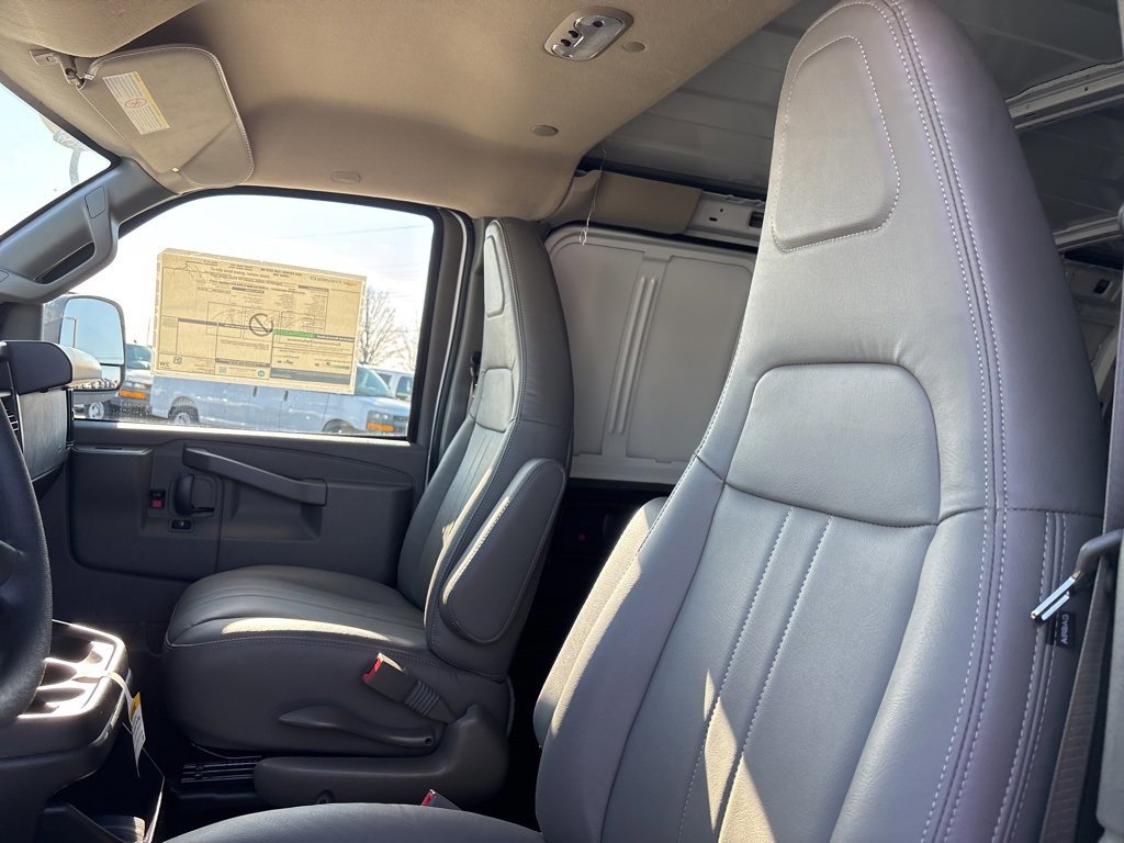 New 2025 Chevrolet Express 3500 Extended w/ Driver Convenience Package image 14