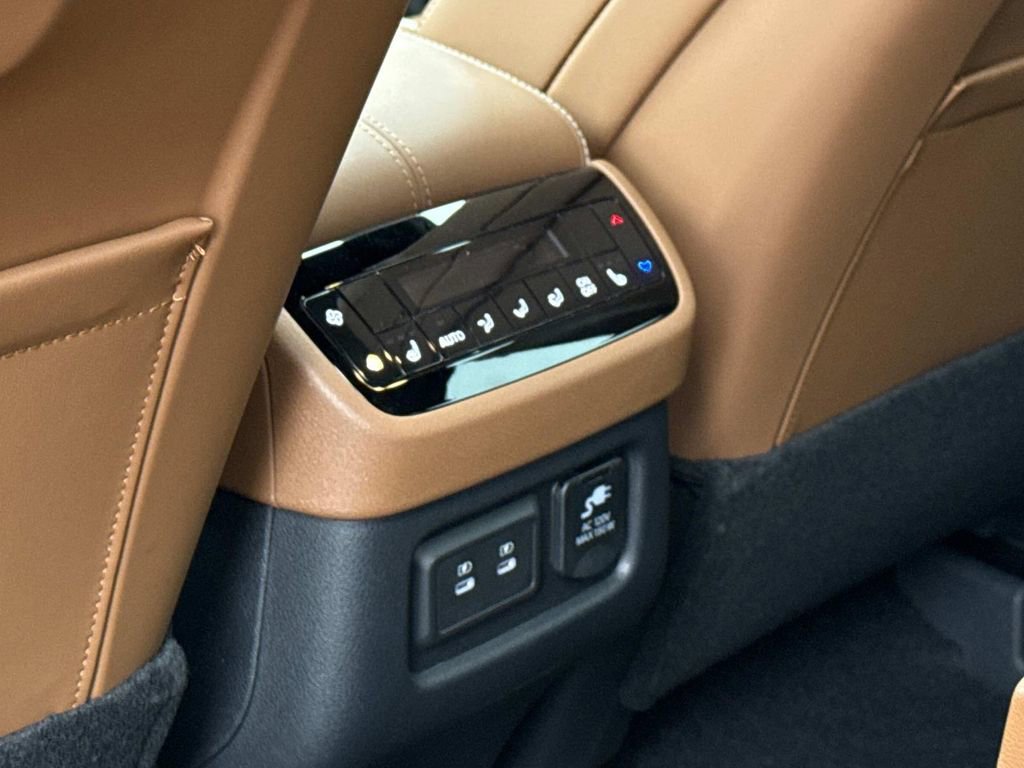 New 2026 INFINITI QX60 Autograph w/ Autograph Tech Package image 17