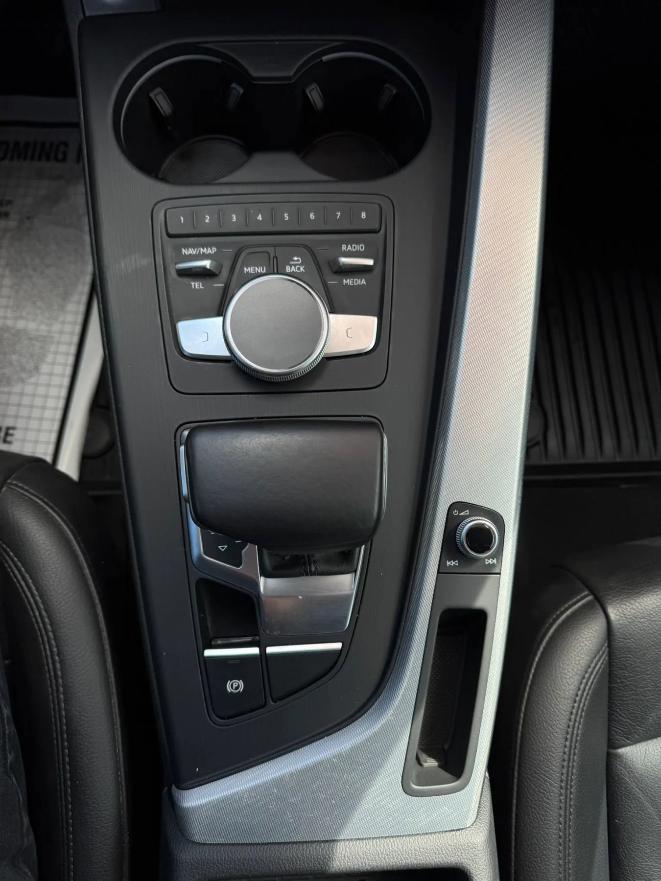 Used 2018 Audi A4 2.0T Premium image 12