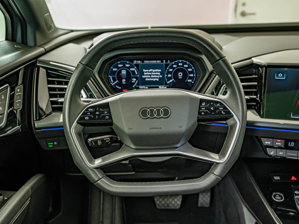Used 2023 Audi Q4 e-tron Premium Plus w/ Premium Plus AWD/4WD image 21