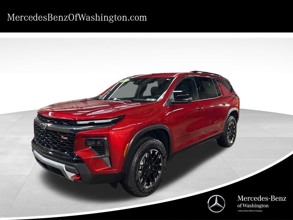 Used 2025 Chevrolet Traverse Z71 w/ Driver Confidence Package image 1
