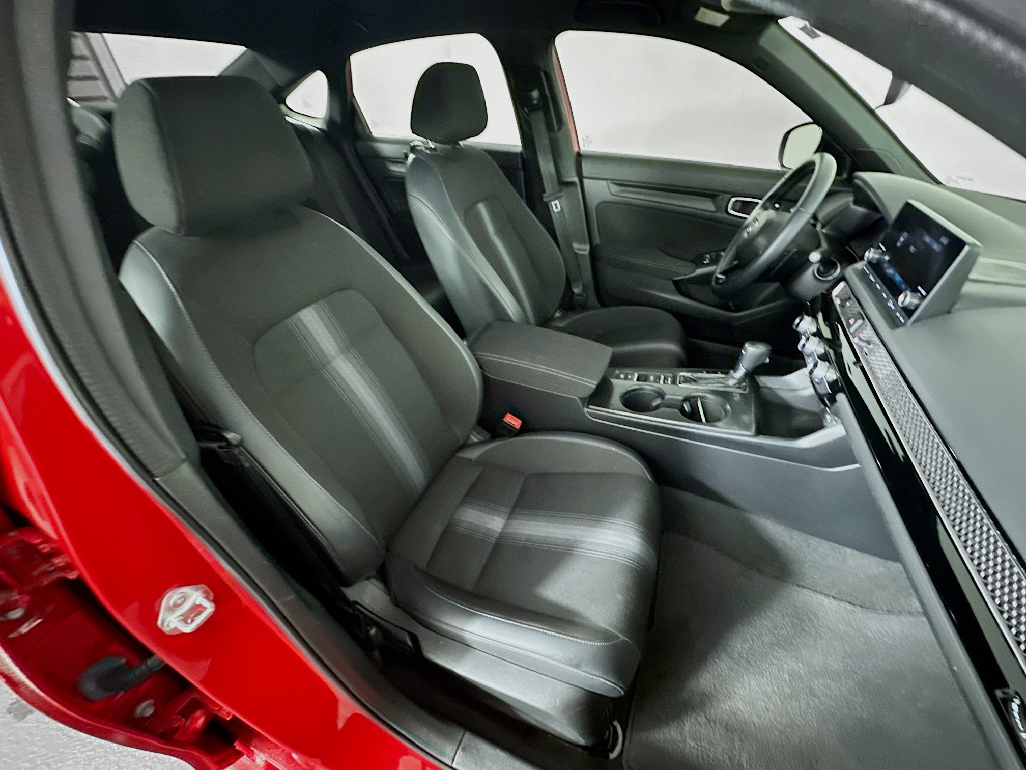 Used 2023 Honda Civic Sport image 28