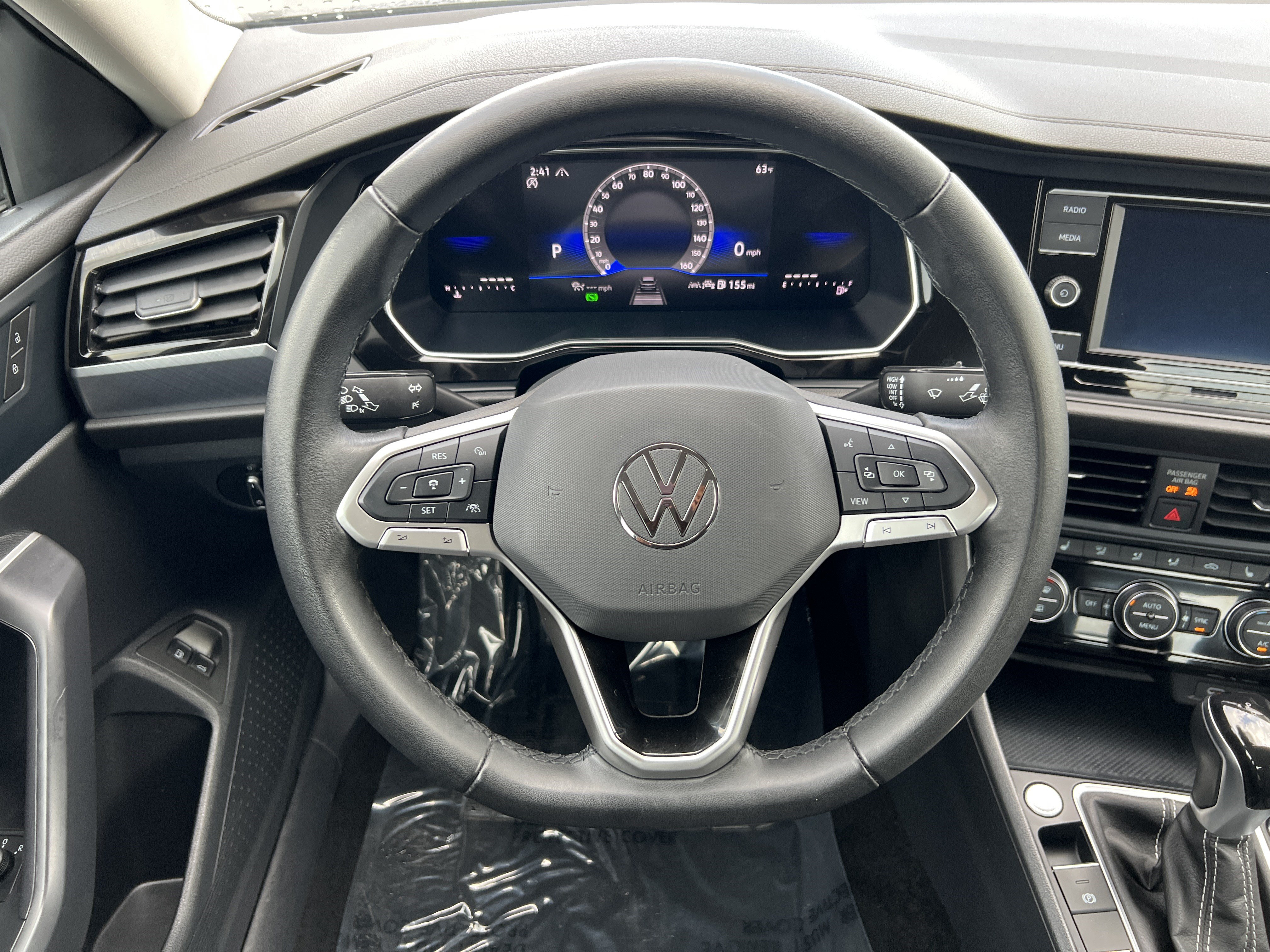 Used 2024 Volkswagen Jetta SE FWD image 23