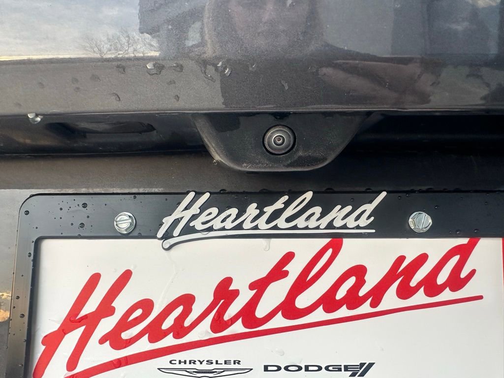 Used 2024 Jeep Grand Cherokee L Laredo image 33