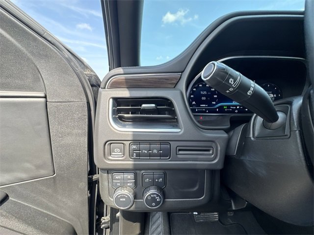 Used 2023 Chevrolet Tahoe LT image 19