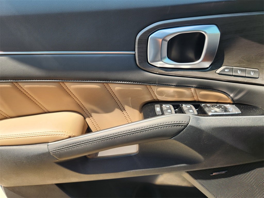 New 2026 Kia Sorento SX Prestige image 17