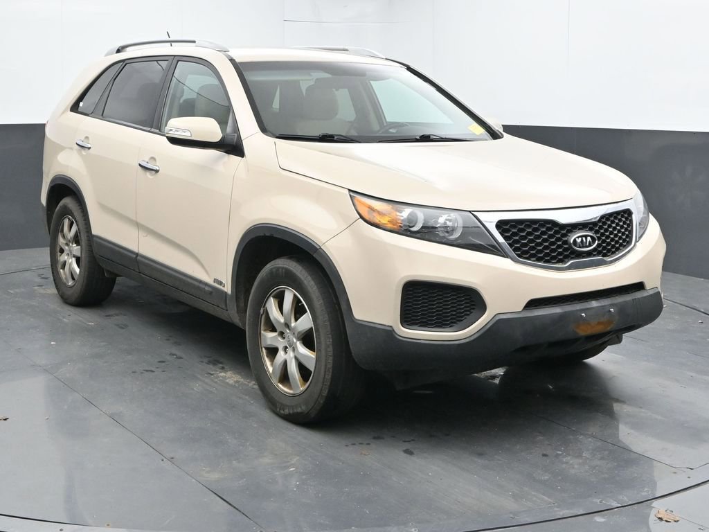 Used 2012 Kia Sorento LX w/ Third Row Pkg AWD/4WD image 3
