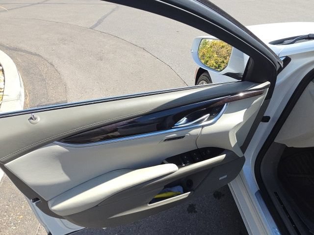 Used 2016 Cadillac XTS Vsport Platinum AWD/4WD image 9