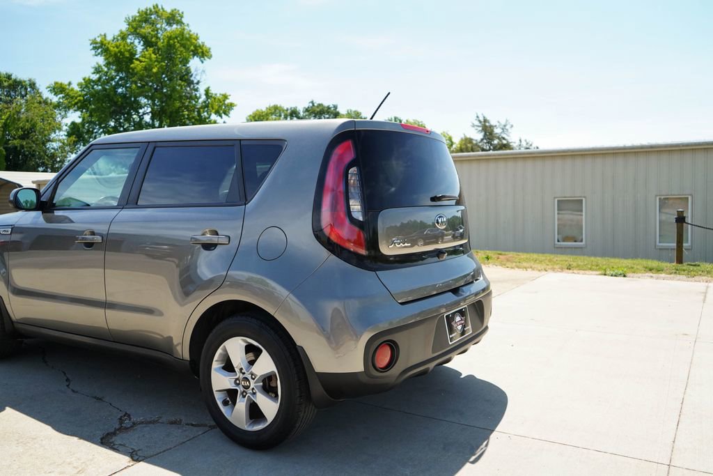 Used 2019 Kia Soul FWD image 19