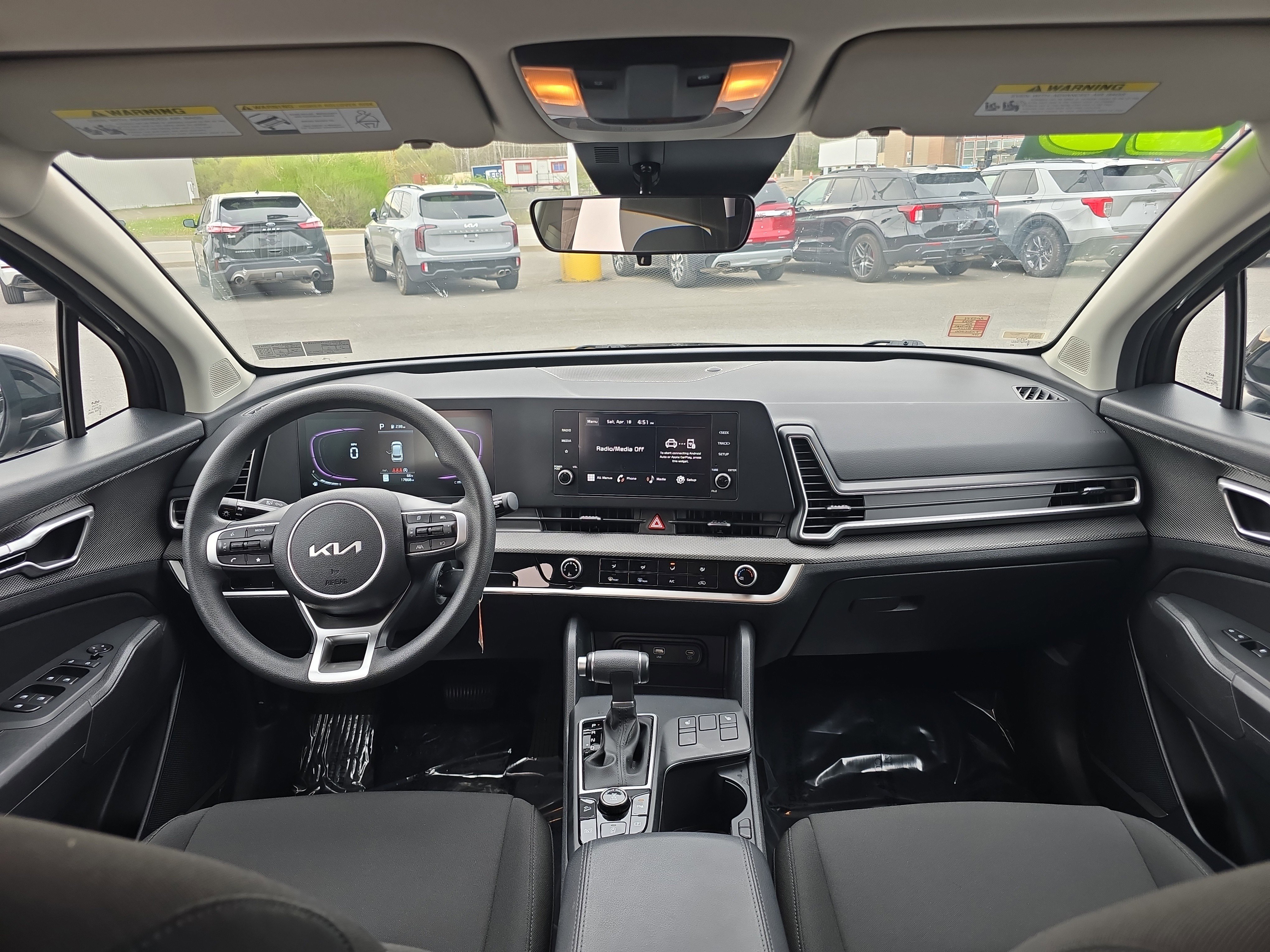 Used 2023 Kia Sportage LX image 15