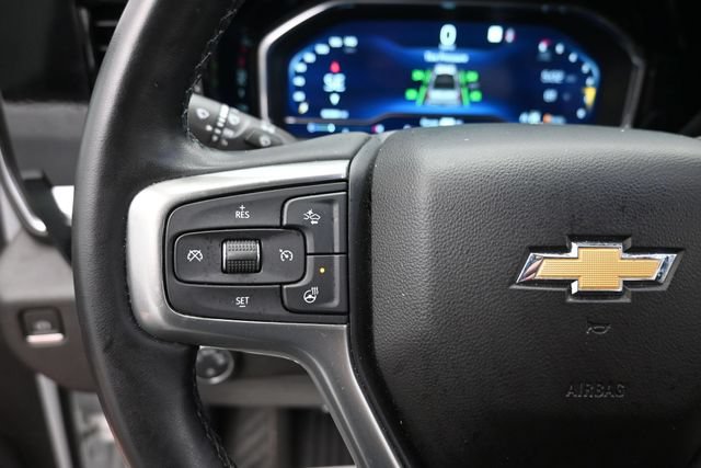 Used 2023 Chevrolet Silverado 1500 LT AWD/4WD image 14