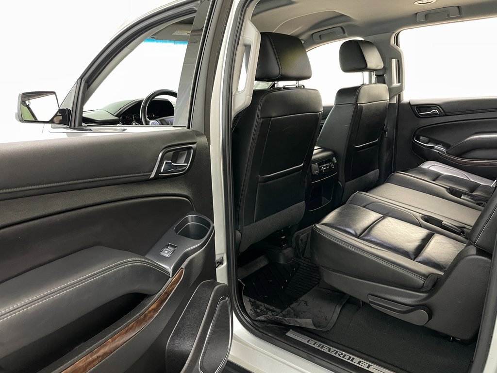 Used 2019 Chevrolet Suburban LT image 44