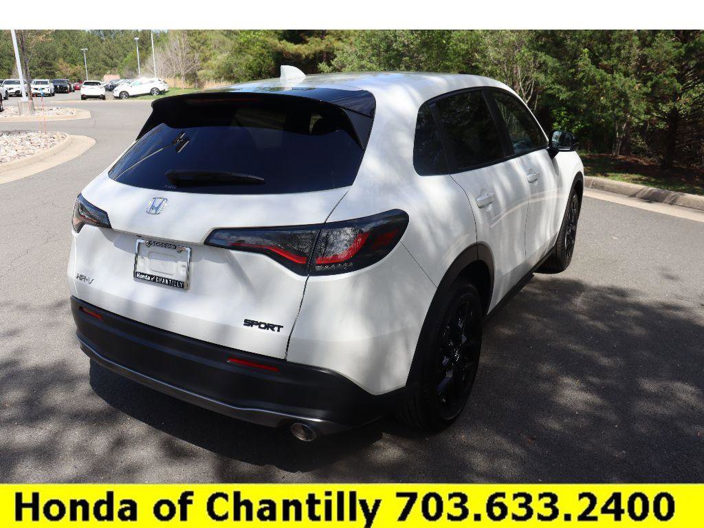Certified 2025 Honda HR-V Sport image 7