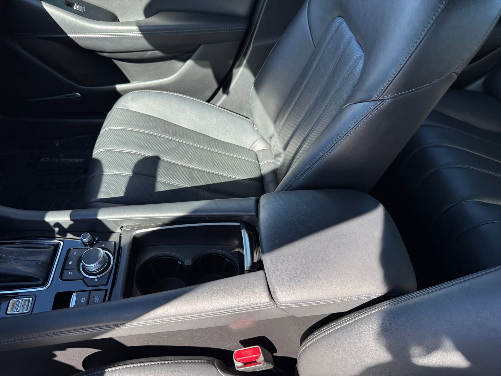 Used 2018 MAZDA MAZDA6 Grand Touring image 14