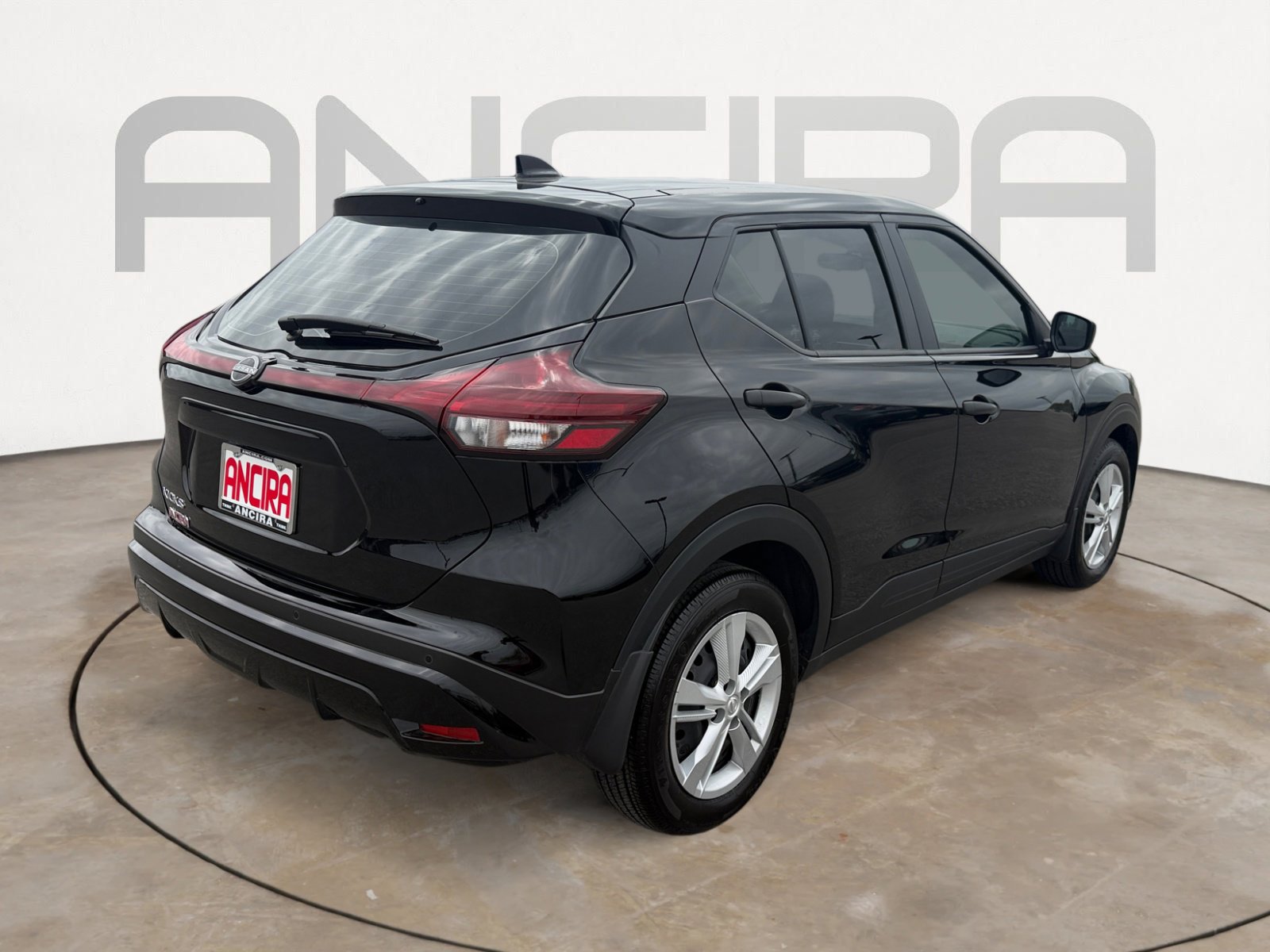 Used 2025 Nissan Kicks Play S image 12