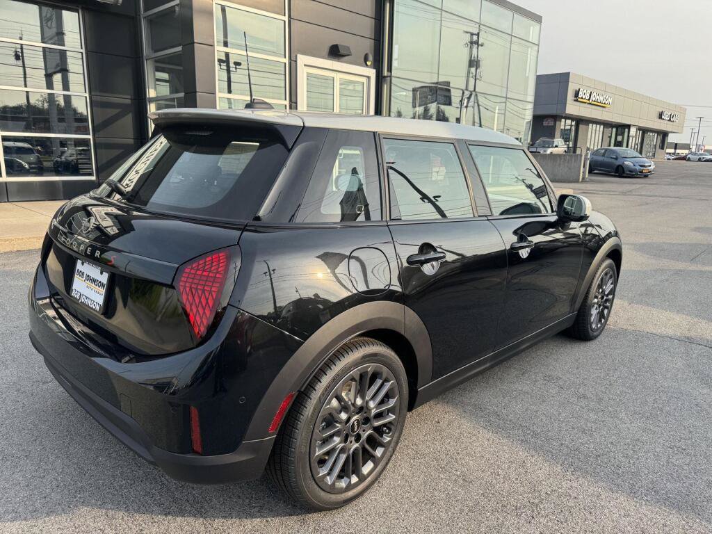 New 2026 MINI Cooper S FWD image 8