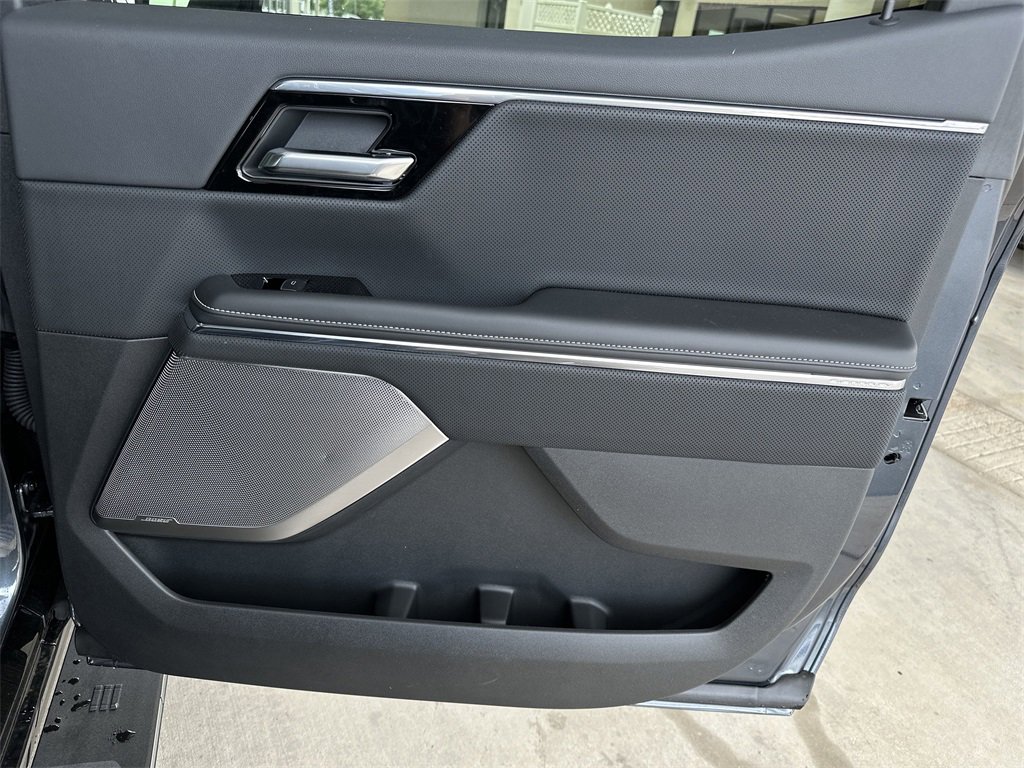 New 2025 GMC Sierra EV Denali image 34