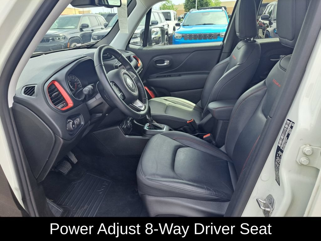 Used 2023 Jeep Renegade Trailhawk w/ Trailhawk Elite Group AWD/4WD image 10