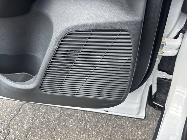 New 2026 Nissan Kicks SR FWD image 25